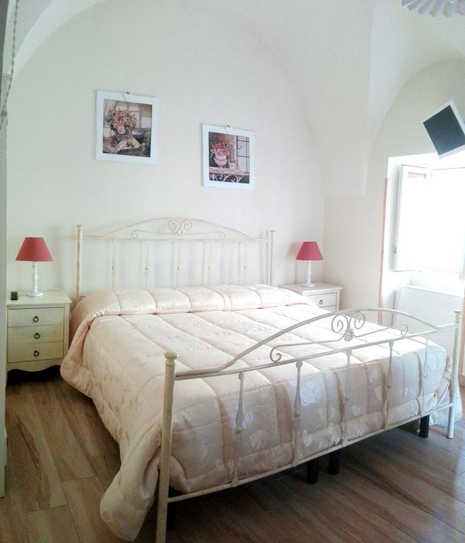 Archetto Bianco Bed & Breakfast Martina Franca Exterior foto