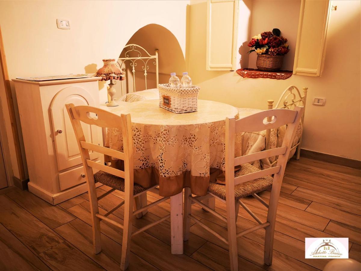 Archetto Bianco Bed & Breakfast Martina Franca Exterior foto