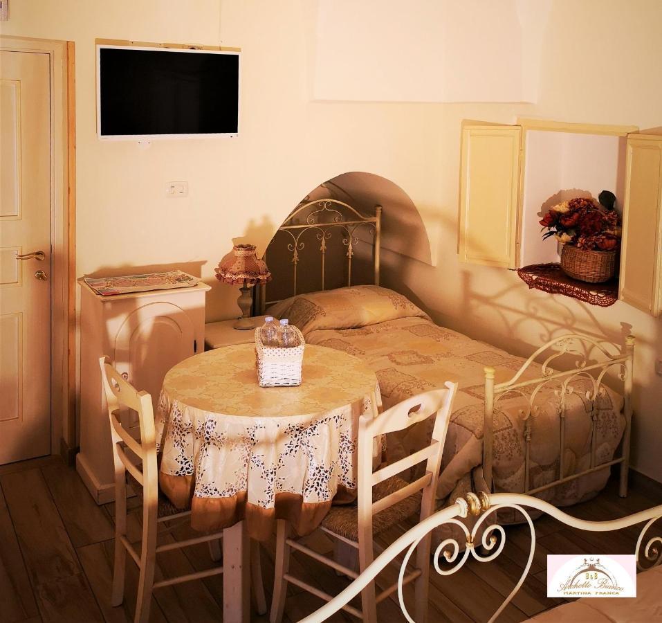 Archetto Bianco Bed & Breakfast Martina Franca Exterior foto